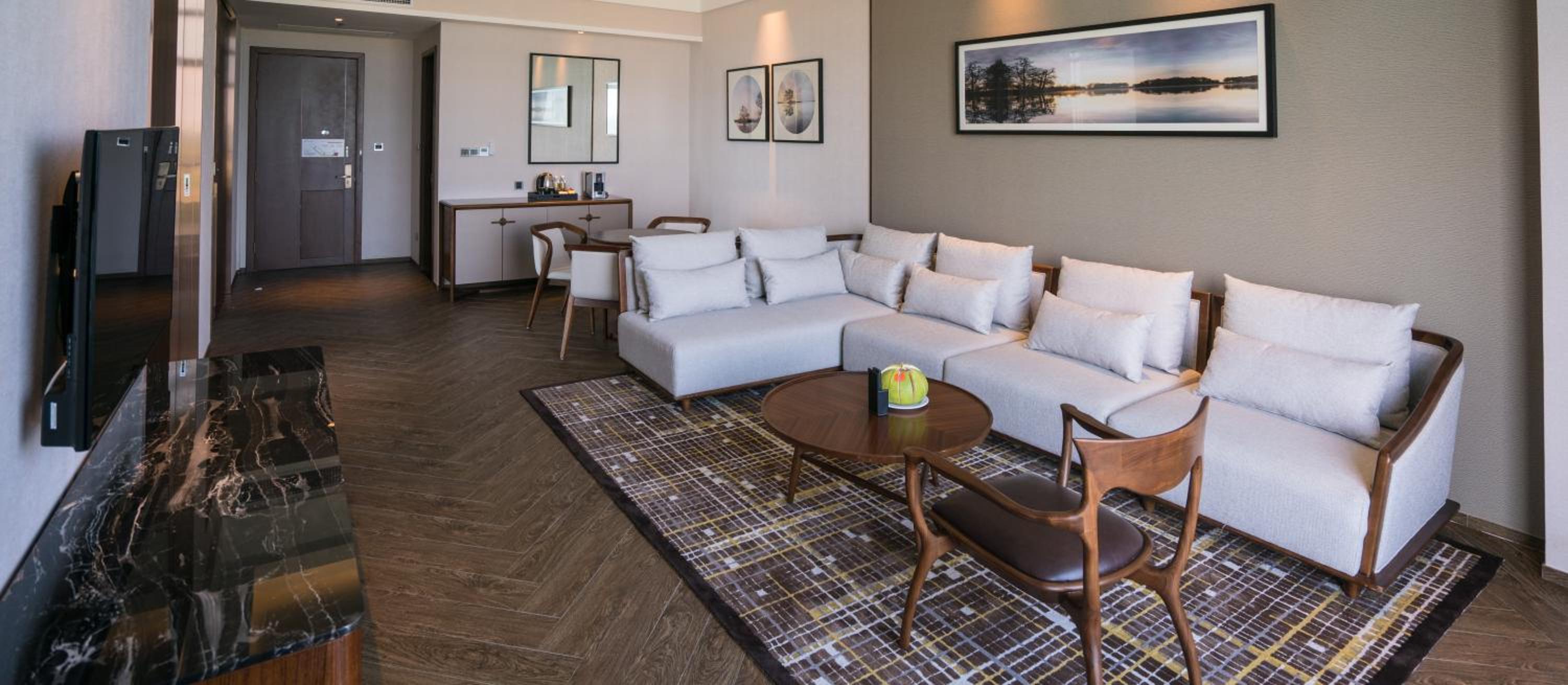Superior Suite