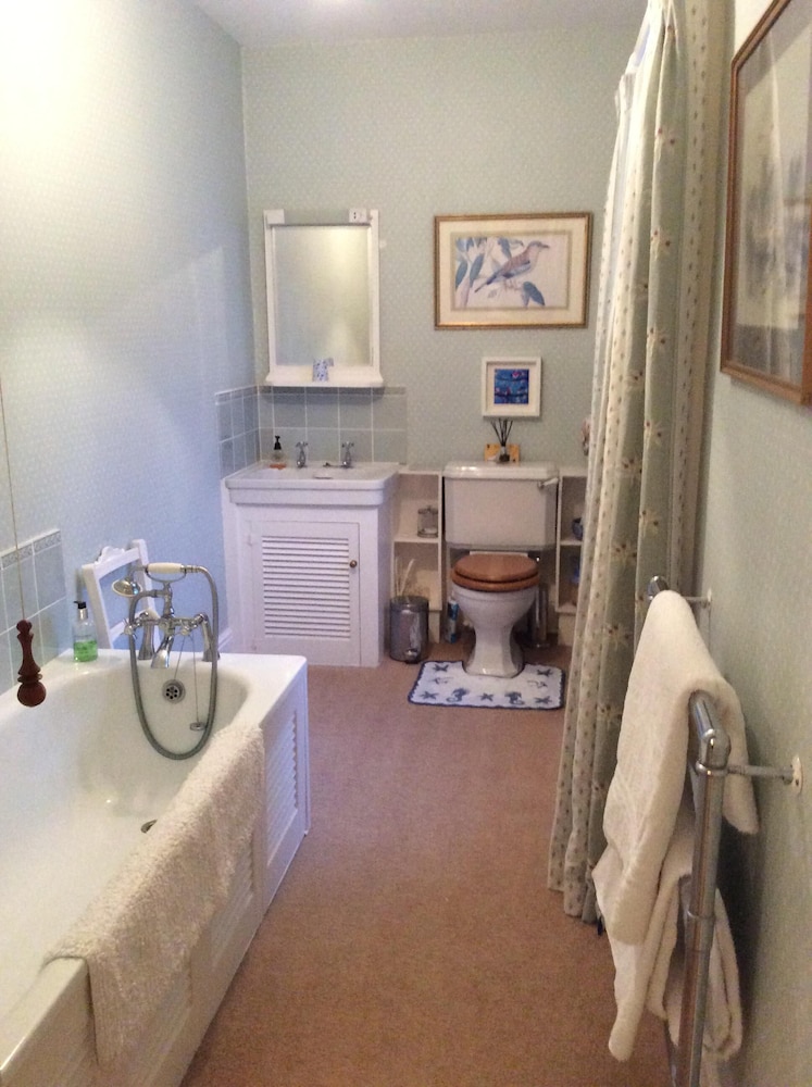 Superior Double Room, Ensuite (Superking double/twin rm) photo 2