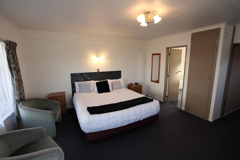 Standard Suite, 1 Bedroom, Kitchen (unit) photo 3