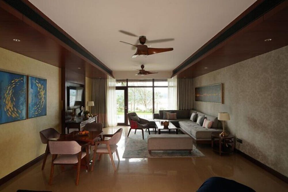Royal Suite, 2 Bedrooms (with Plunge Pool)