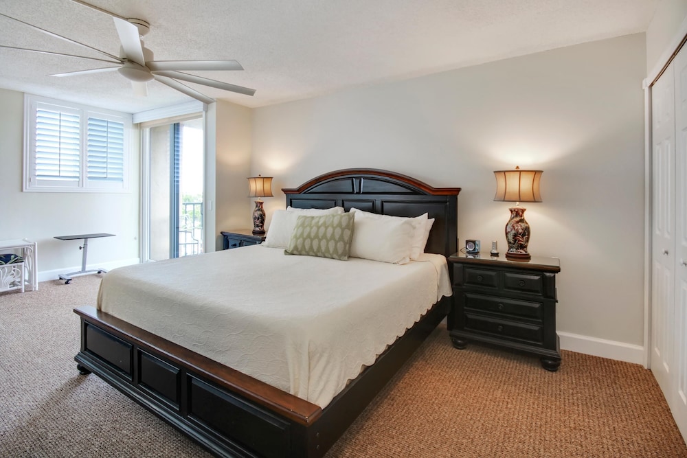 Condo, Multiple Beds (Trillium 5C - Premier) photo 2