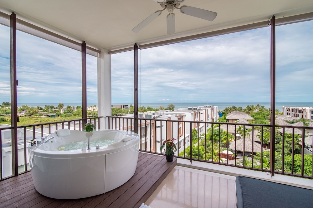 Seaview Sky Villa - Photo 12