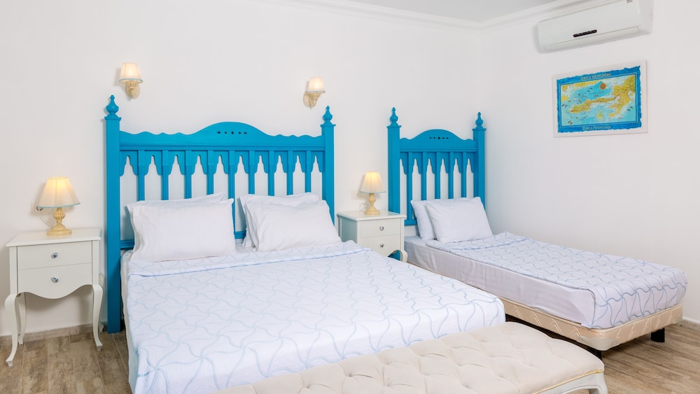 Triple Room, Partial Sea View photo 3