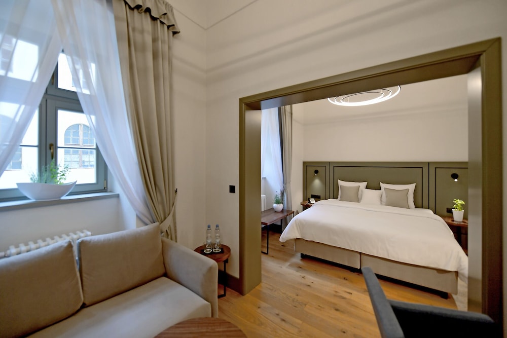 Superior Double Room - Photo 17