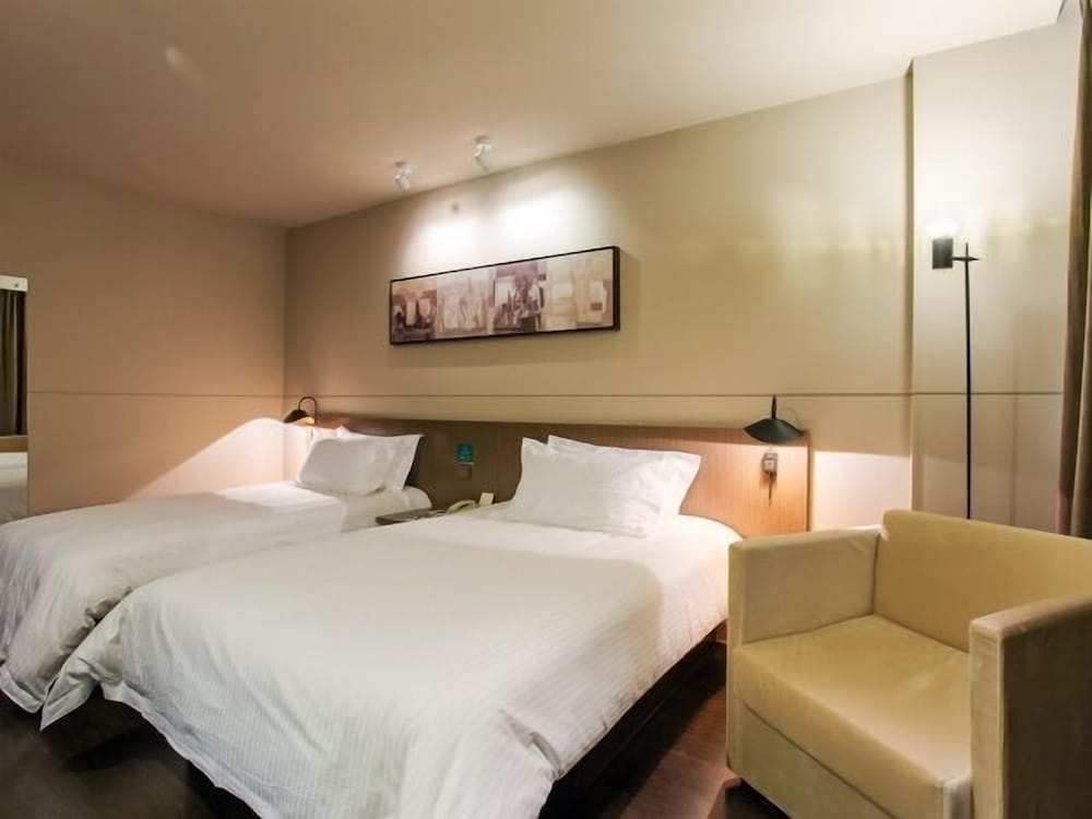Twin Room (A) photo 3