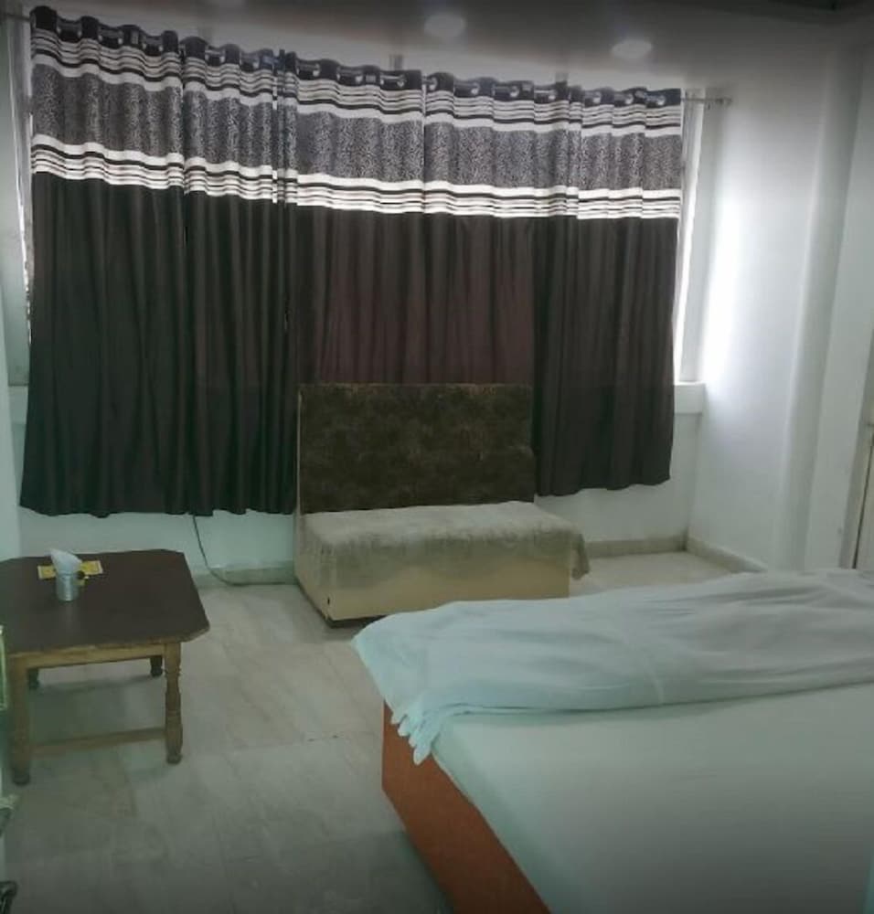 Deluxe Double Room, 1 Double Bed photo 2