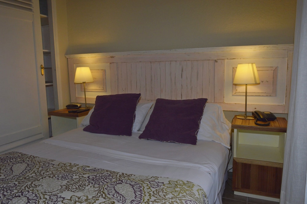 Standard Triple Room photo 2