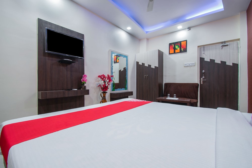 Deluxe Double Or Twin Room, 1 Queen Bed photo 2
