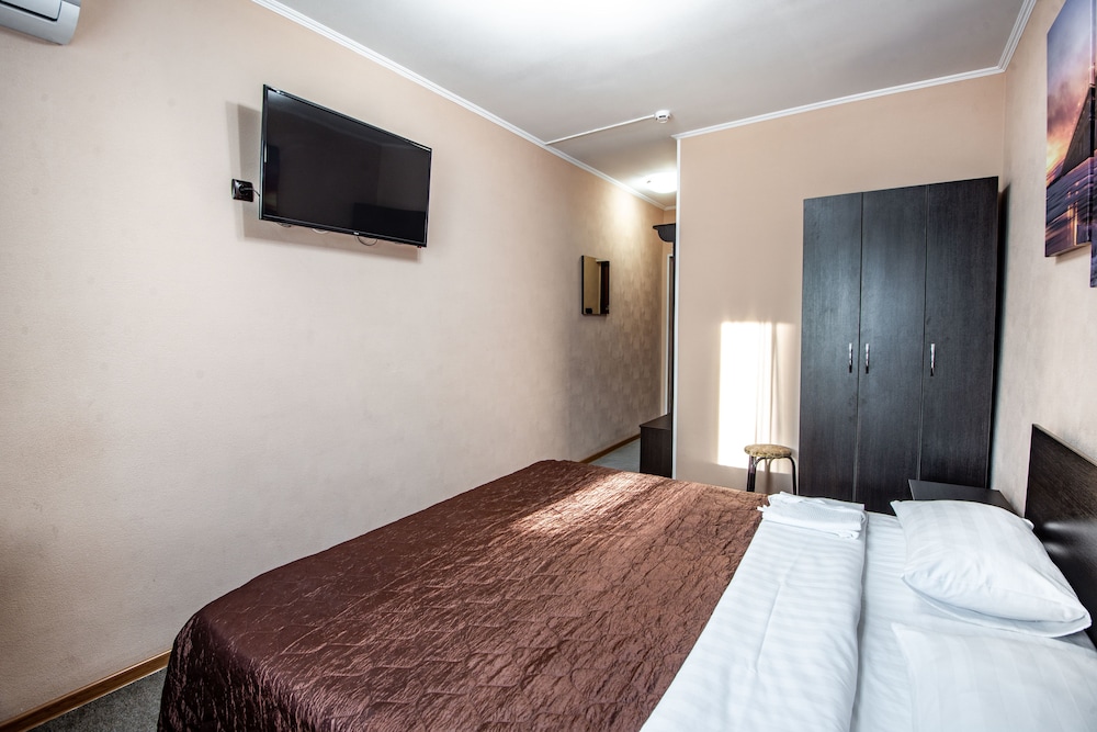 Standard Double Room, 1 Double Bed photo 3