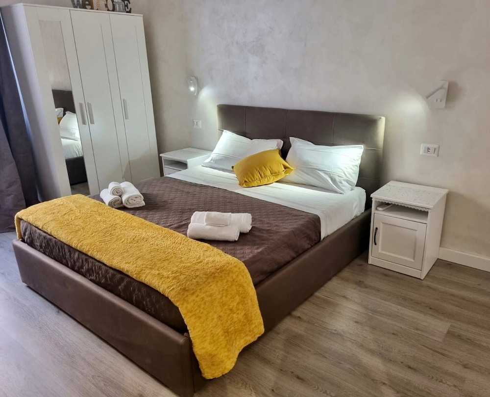 Apartment, 2 Bedrooms, City View