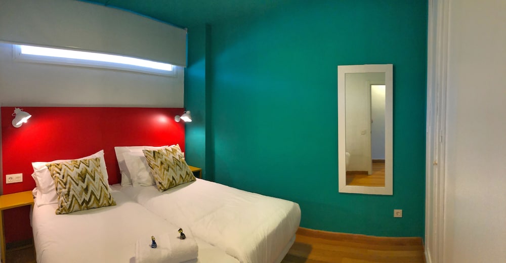 Basic Apartment, Terrace, Pool View photo 3