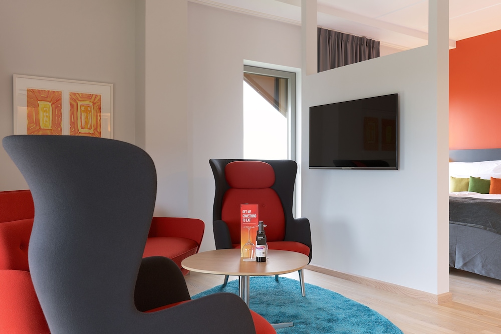 Standard Suite, 1 Double Bed, Non Smoking