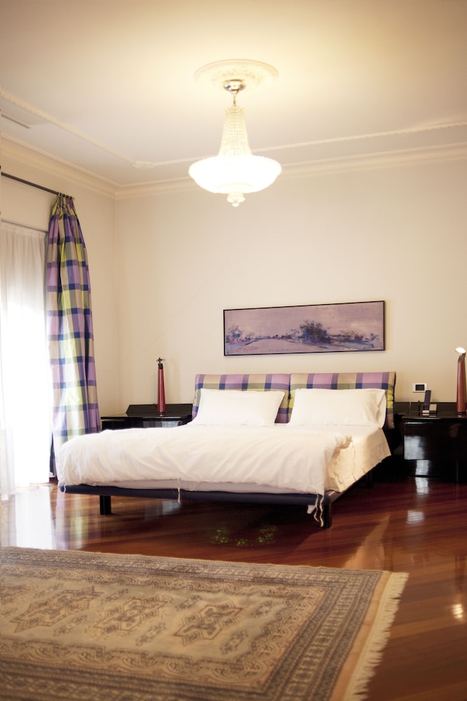 Senior Double Room photo 3