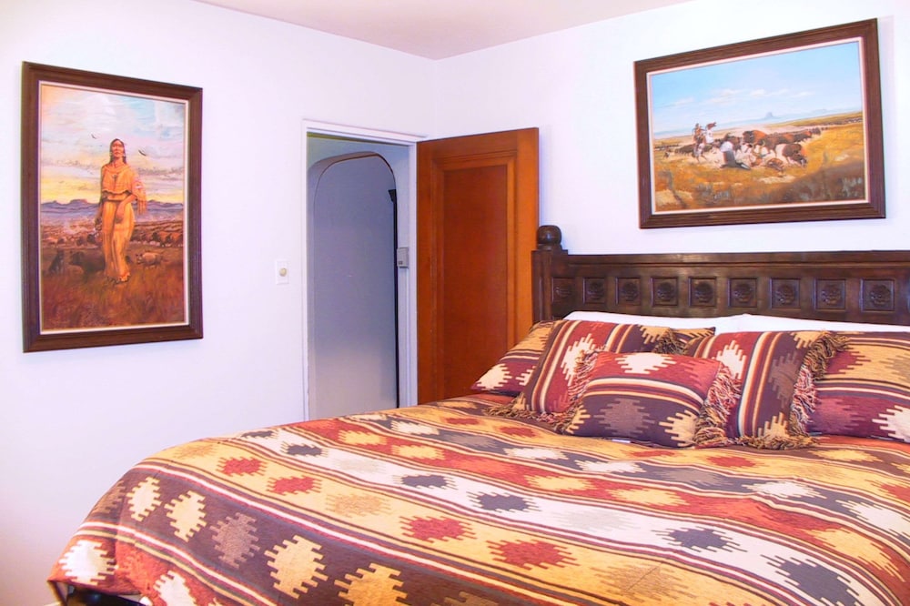 Suite, Multiple Beds, Non Smoking