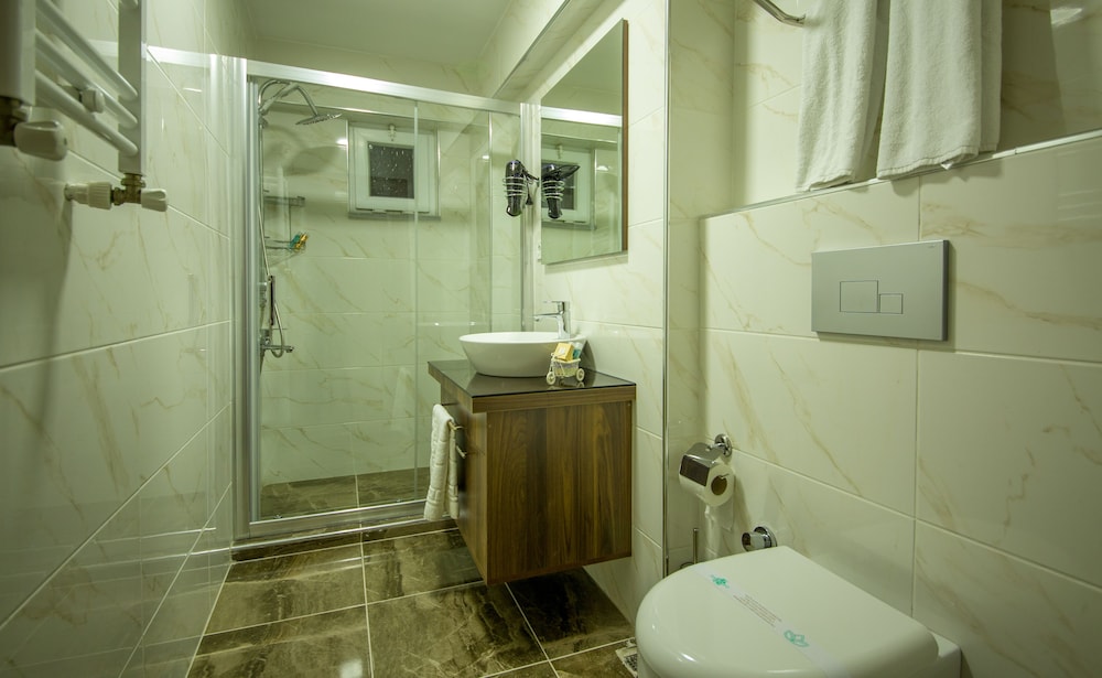 Deluxe Quadruple Room photo 2