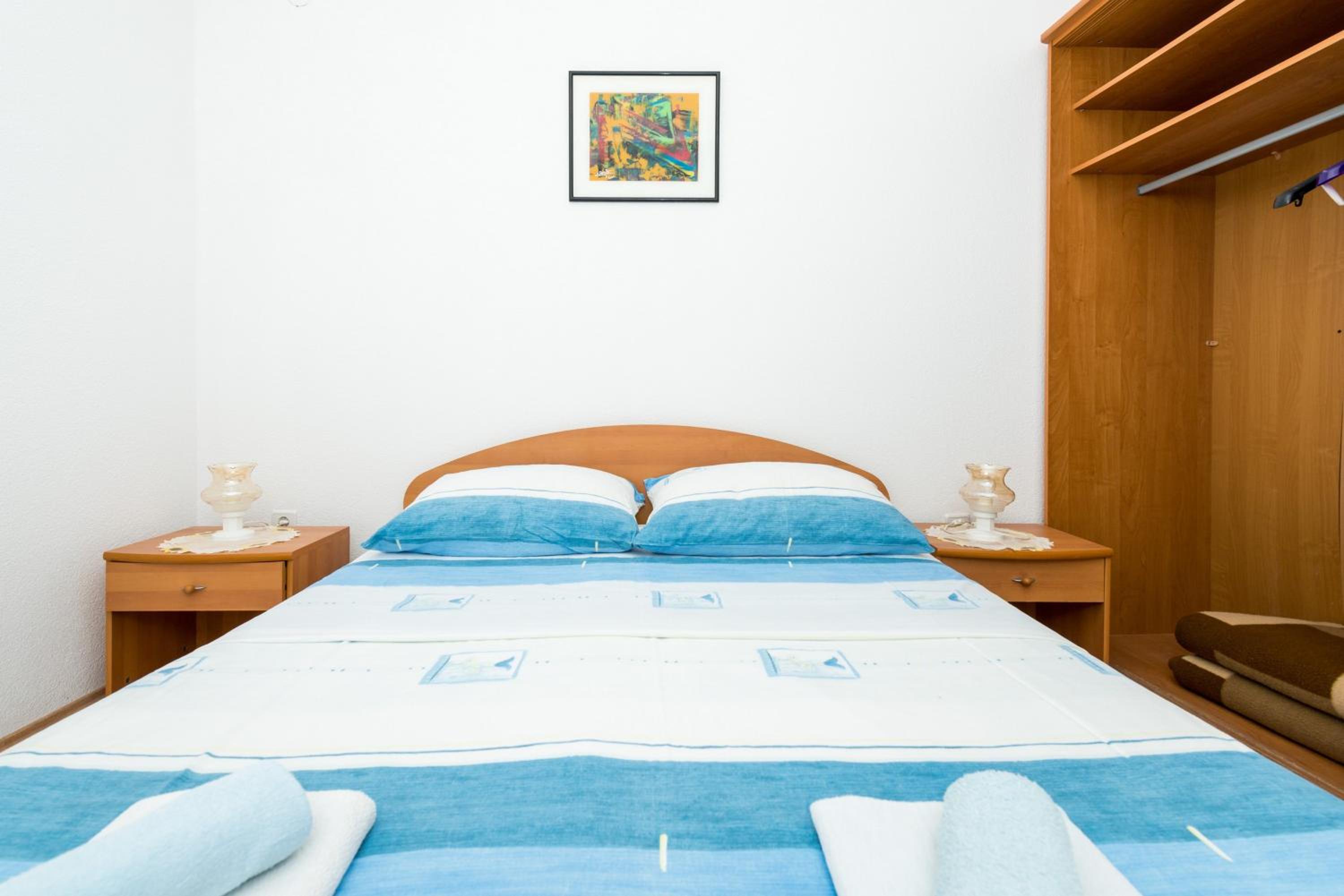 One-Bedroom Apartment with Balcony photo 3