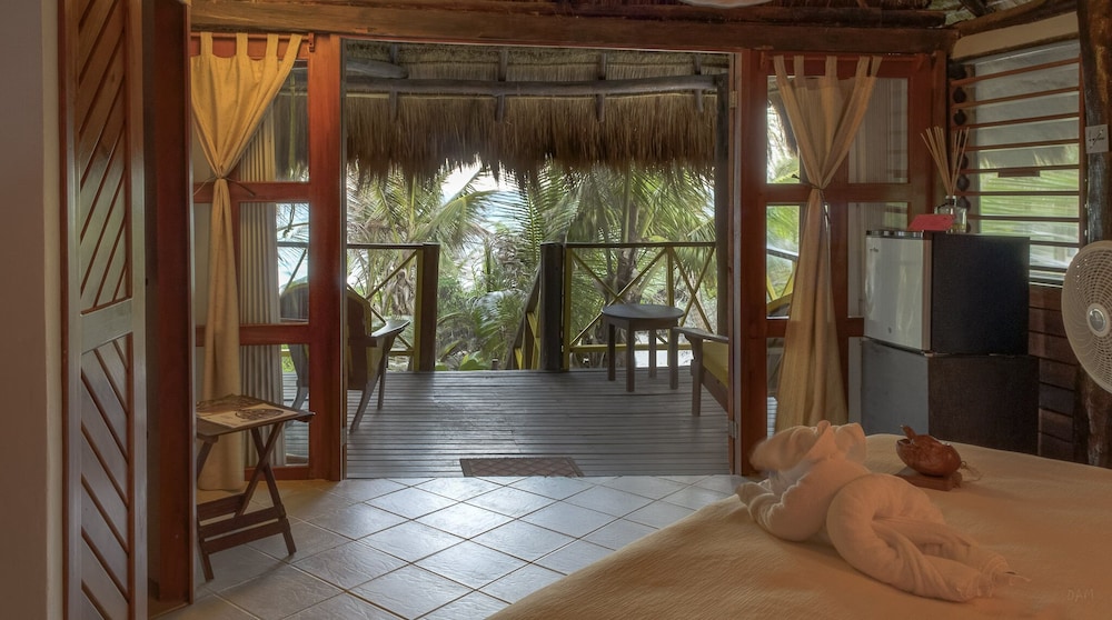 Nave Inquieta Caribbean Bungalow