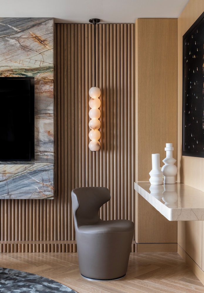 Suite (Dusable) thumbnail 6