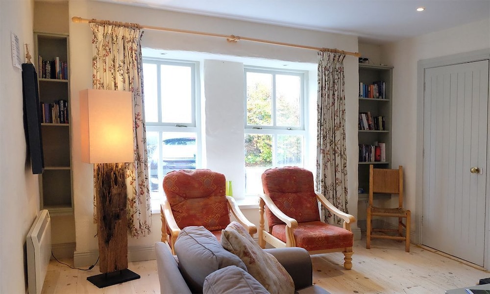 Cottage photo 3
