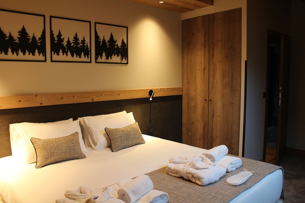Comfort Apartment, 3 Bedrooms, Balcony photo 3