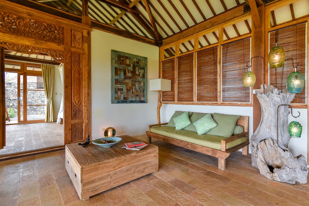 Villa Madoe