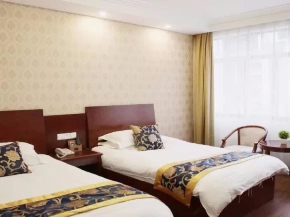 Standard Twin Room photo 1