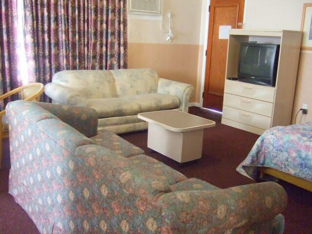 Grand Apartment, 2 Bedrooms, Kitchen, Pool View photo 1