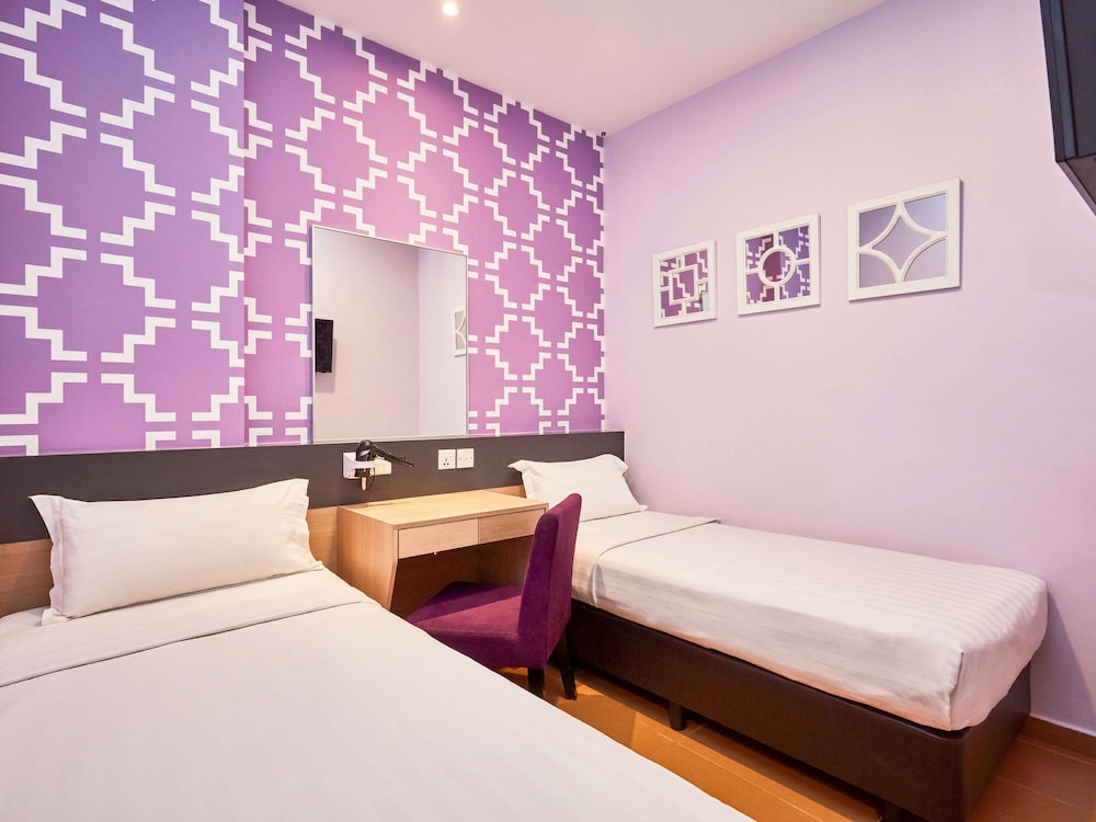 Standard Room, 2 Twin Beds photo 3