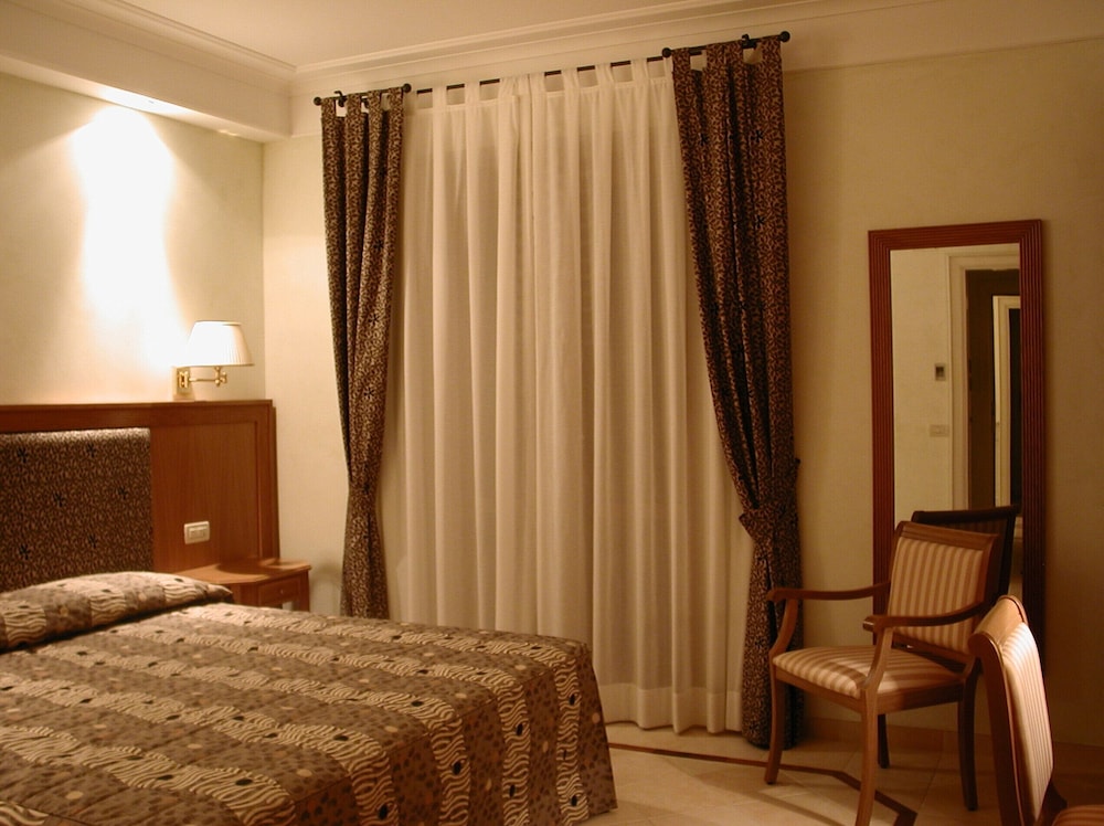 Classic Double or Twin Room photo 2