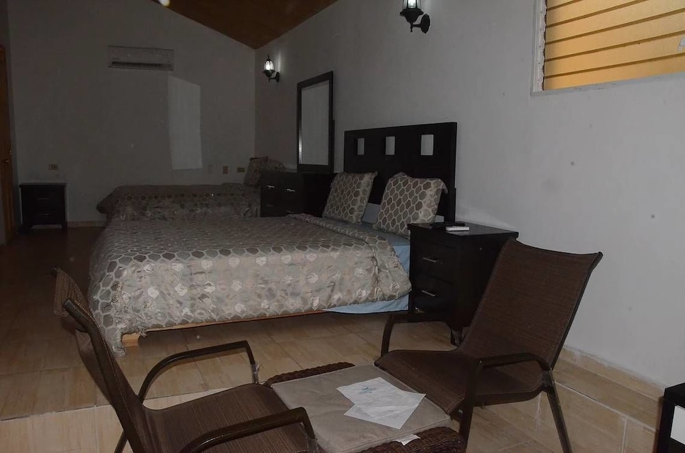 Deluxe Double Room, Garden View