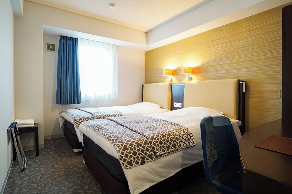 Twin Room, Multiple Beds, Non Smoking, Private Bathroom