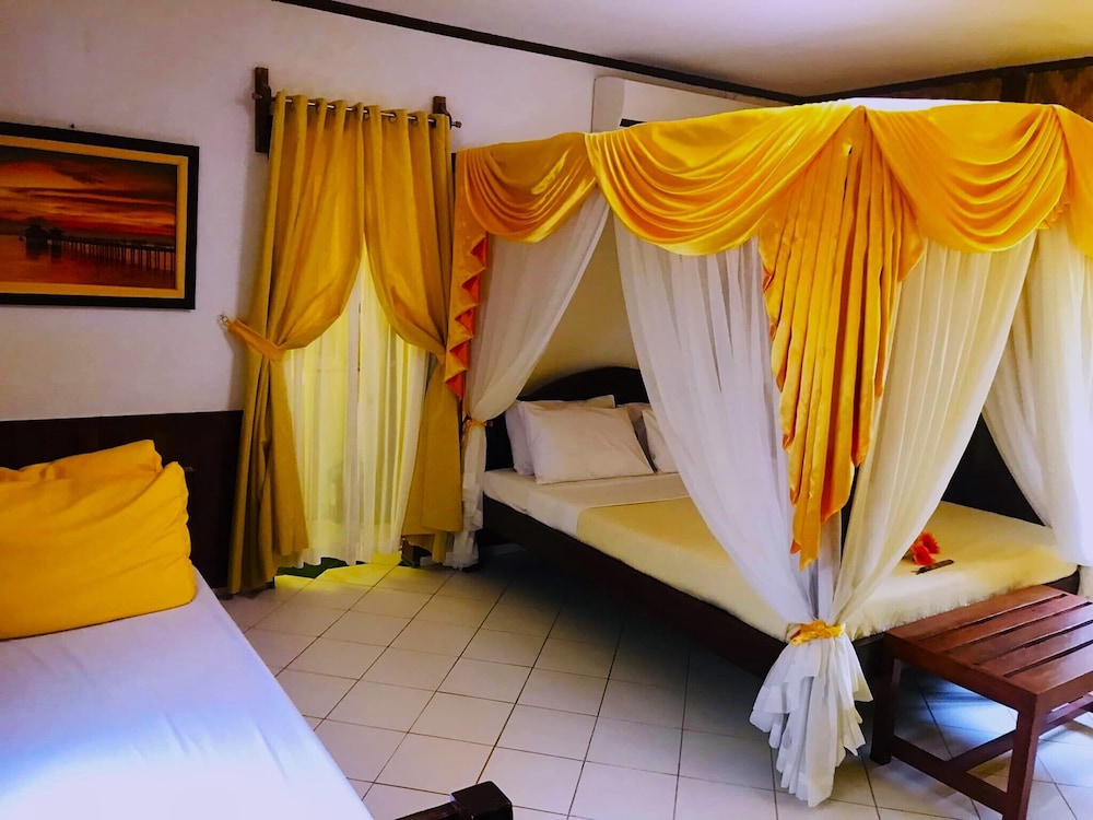 Beachfront Cabana - Photo 5