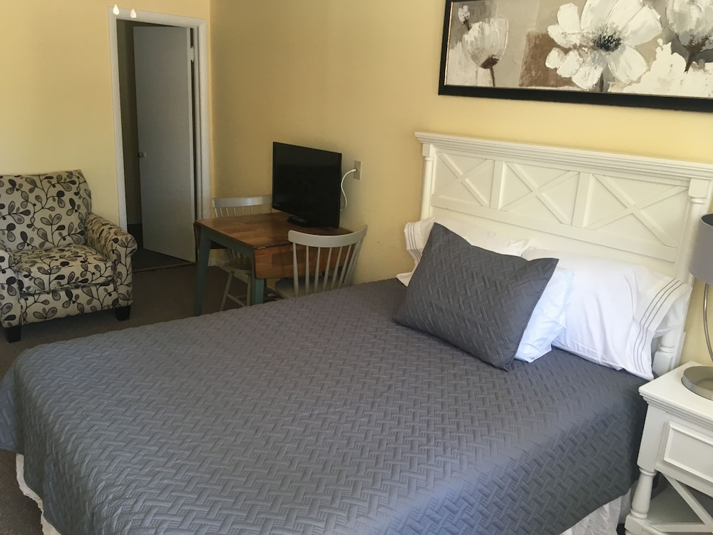 Premium Room, 1 Queen Bed photo 1