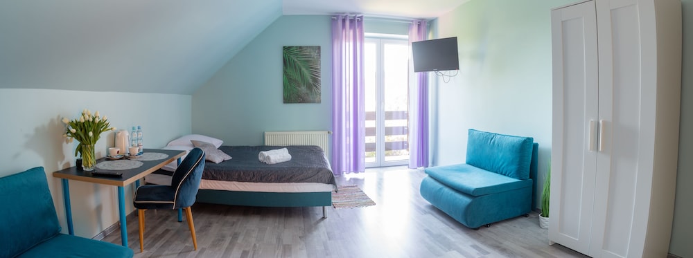 Quadruple Room (With private bathroom) photo 1