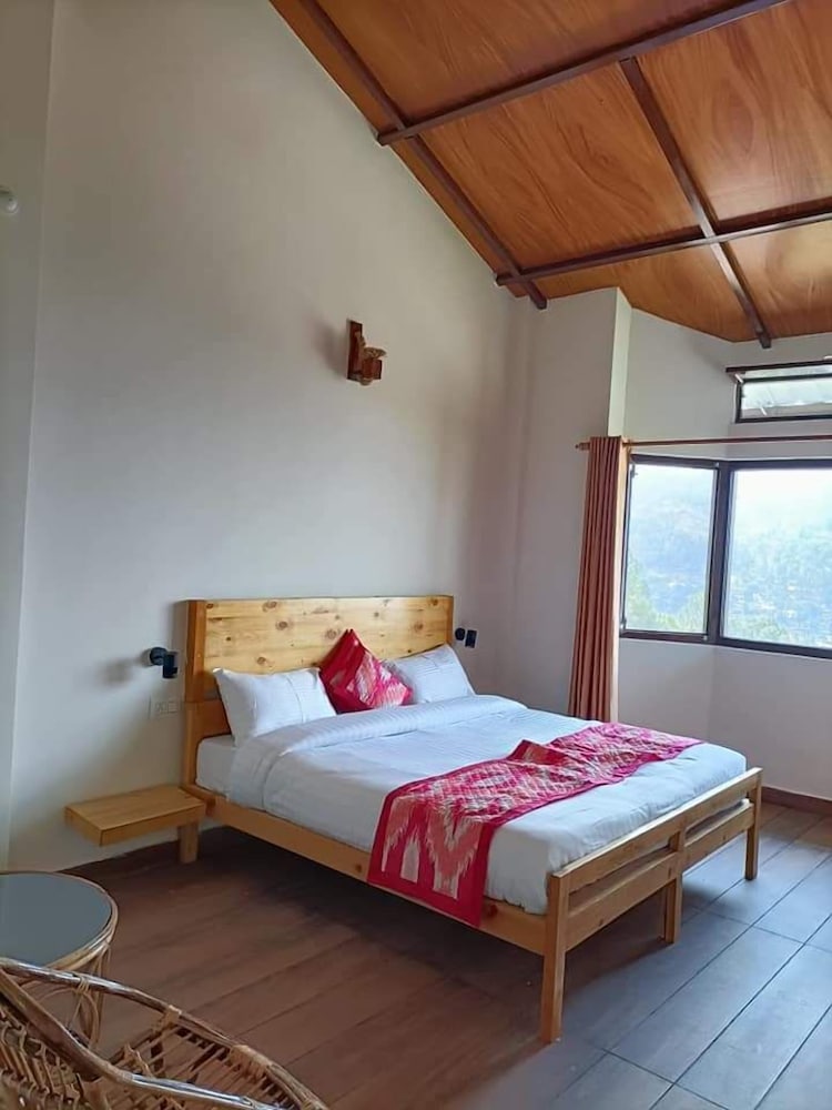 Premium Room - Photo 4