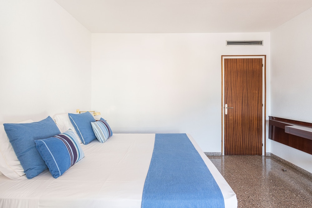 Classic Double Room - Photo 7