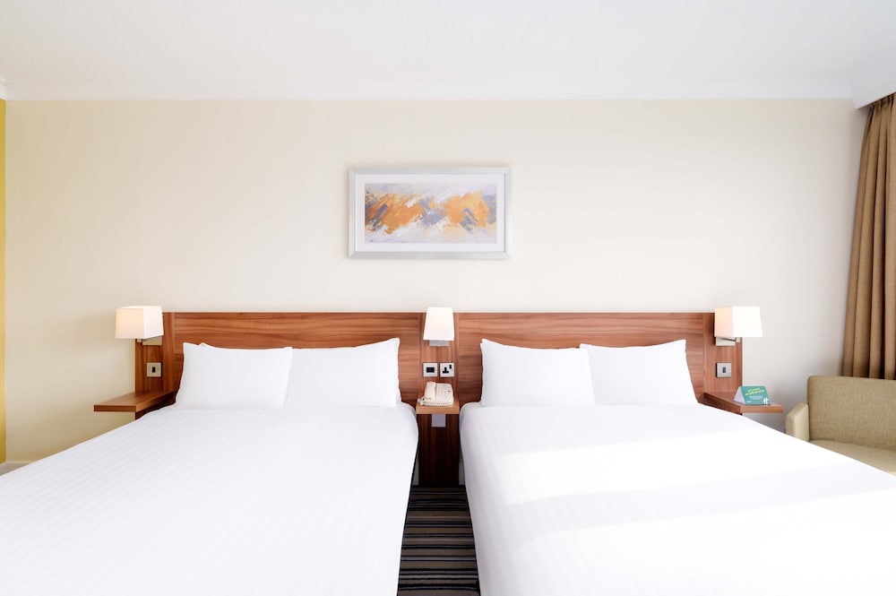 Standard Room, Multiple Beds photo 2