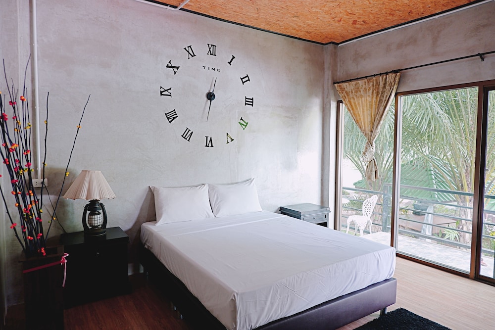 Deluxe Double Room, River View