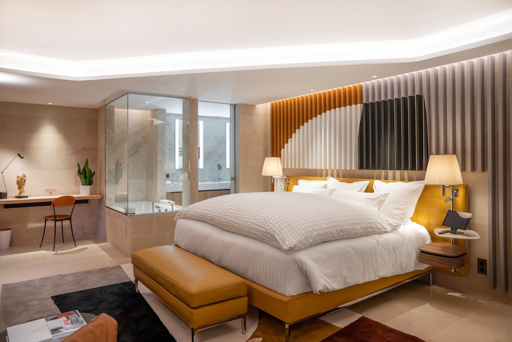 Suite avec Hammam, Terrasse et Jardin