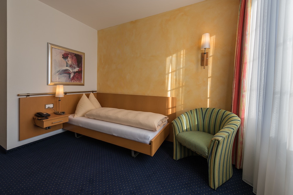 Single Room, City View photo 1