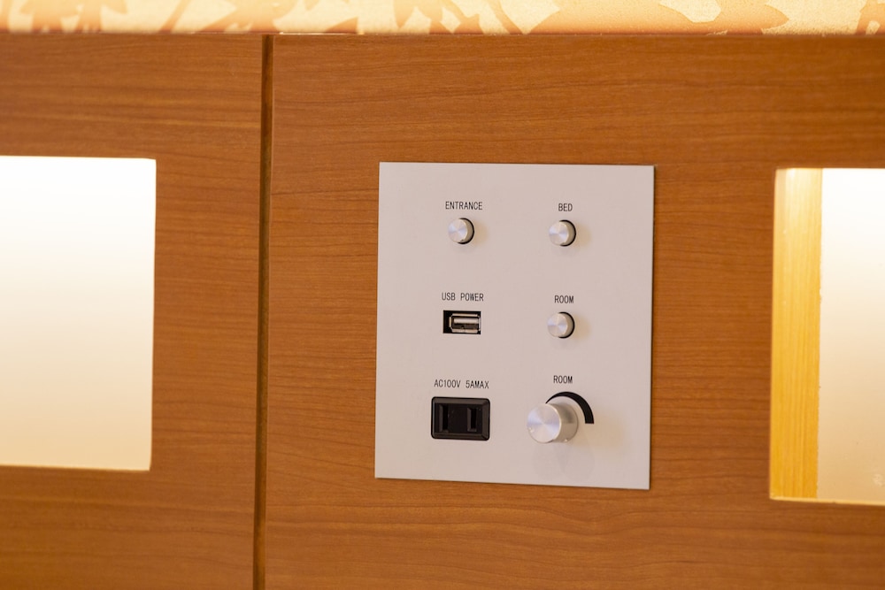 Standard Connecting Room (for six guests) - Photo 2