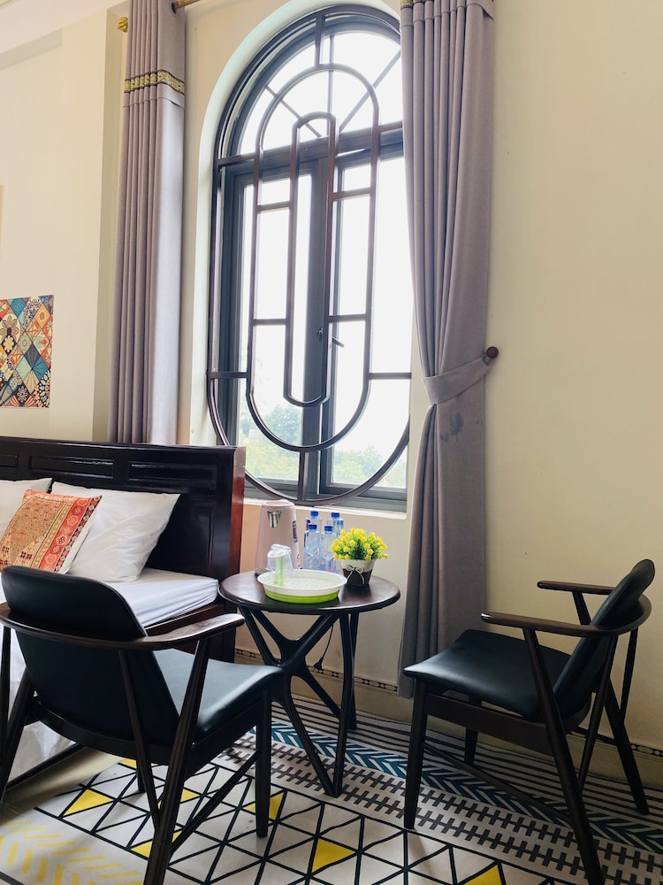 Deluxe Double or Twin Room photo 2