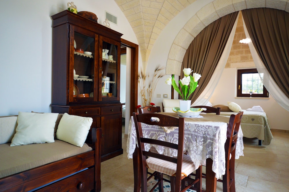 Comfort House, 2 Bedrooms, Garden View, Garden Area