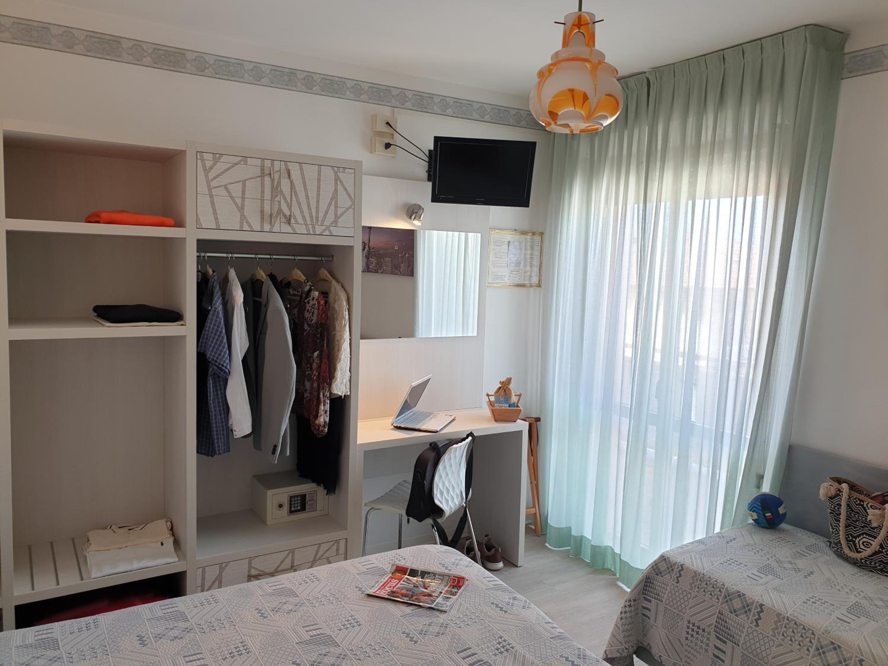 Superior Triple Room - Photo 4