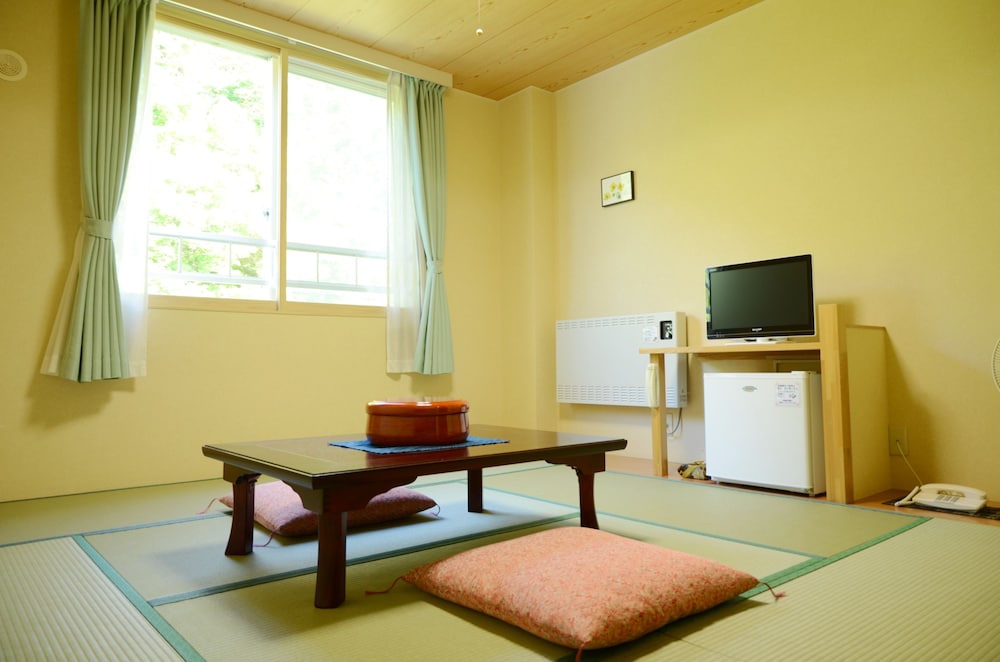 Traditional Room, Non Smoking (with Star Watch Guide Tour / Rainout) photo 1