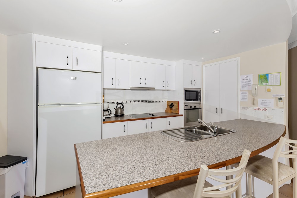 Apartment, 2 Bedrooms, Ocean View photo 3