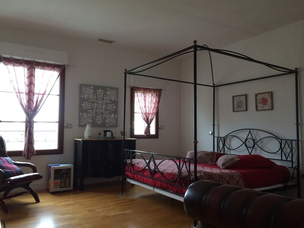 Superior Suite (Victoria) photo 1
