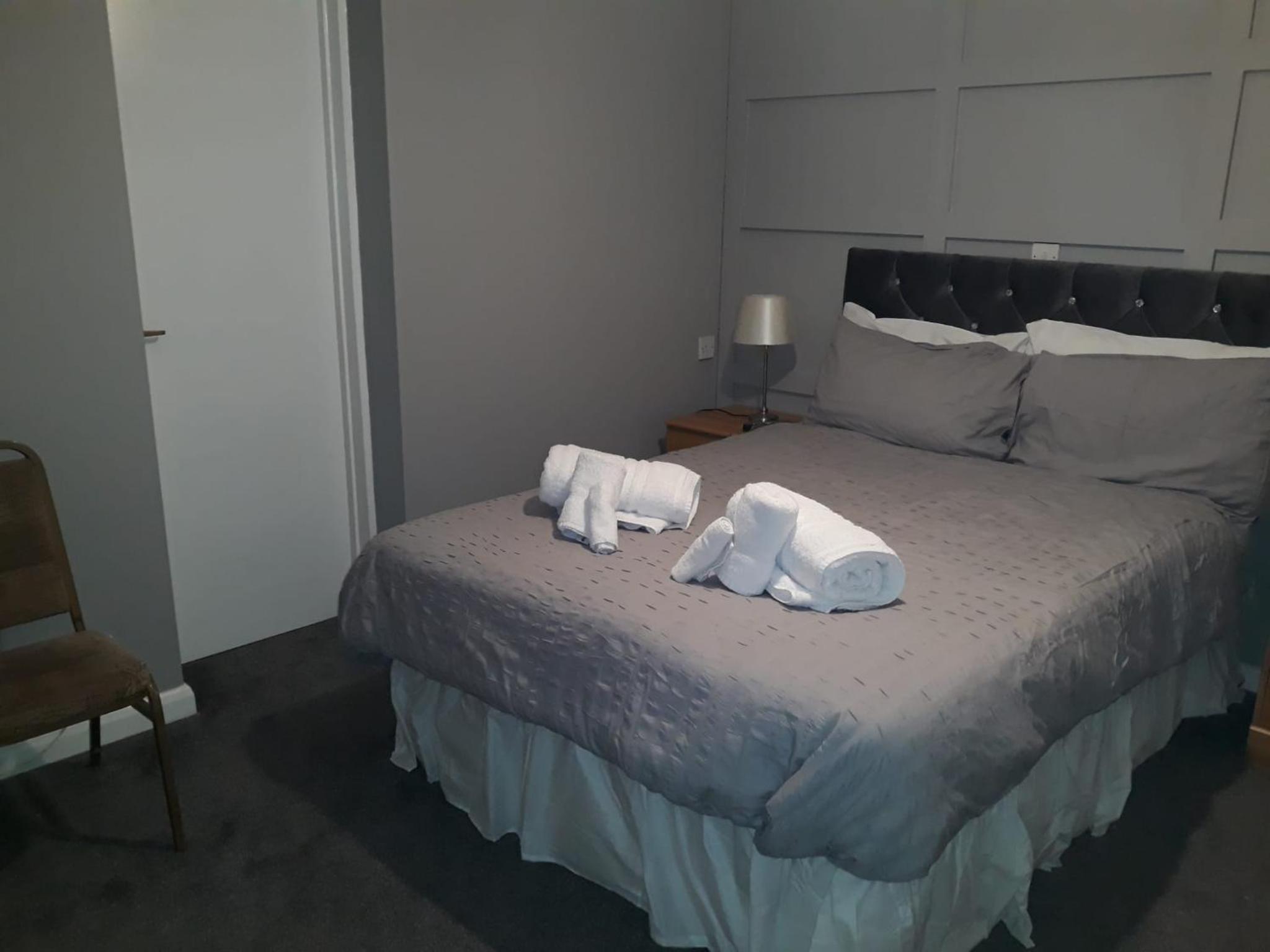 Deluxe Double Room with Shower - Photo 1