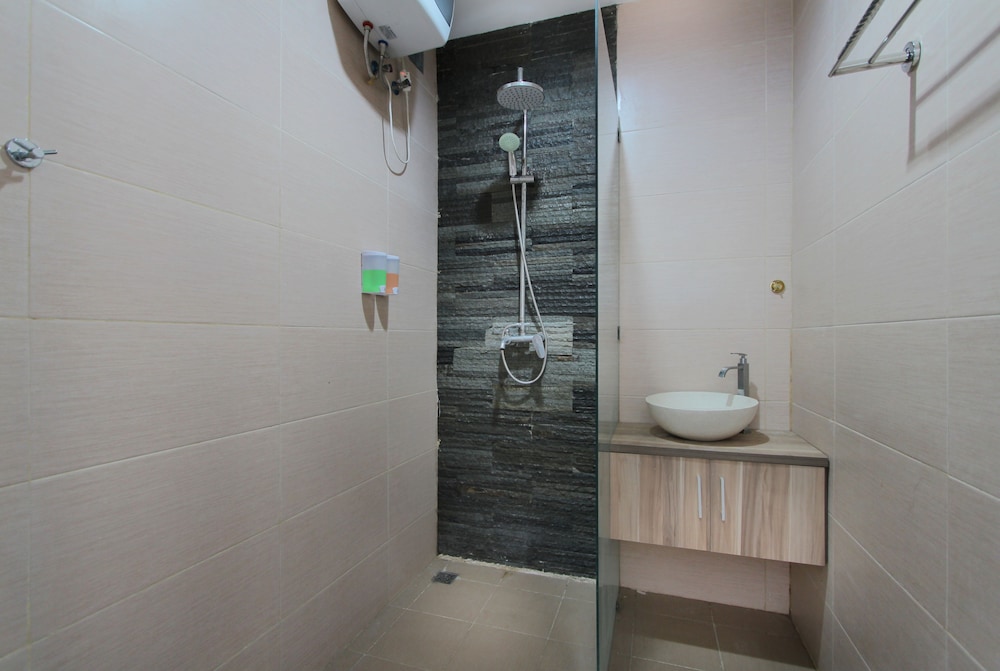Standard Room photo 2