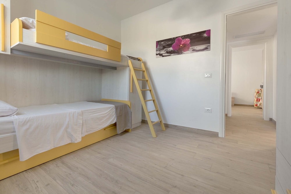 Basic Apartment